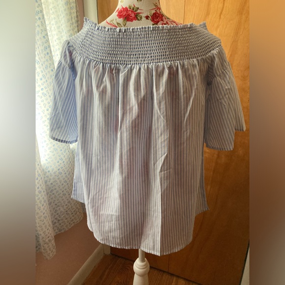 NWT Listicle Striped Embroidered Swing Top - SZ L - Picture 5 of 8